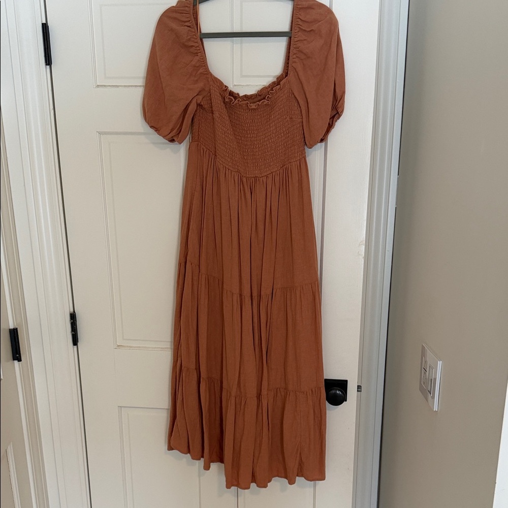 Abercrombie & Fitch Rust Brown Smocked Puff Sleeve Midi Dress